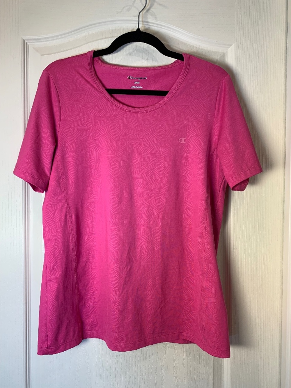 Champion Performance T-Shirt Fuchsia Pink Geometric Print Size M Athletic Active